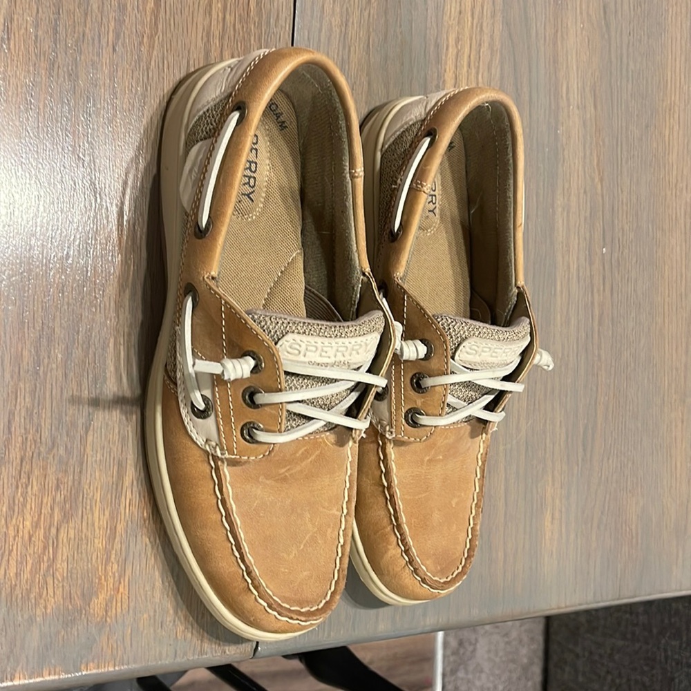Sperry boat shoes